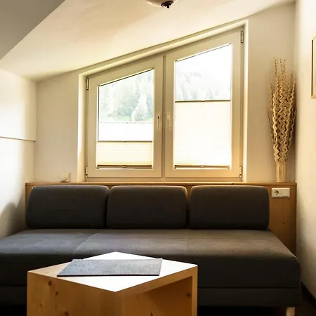 Baeckelar's Διαμέρισμα Ζόλντεν