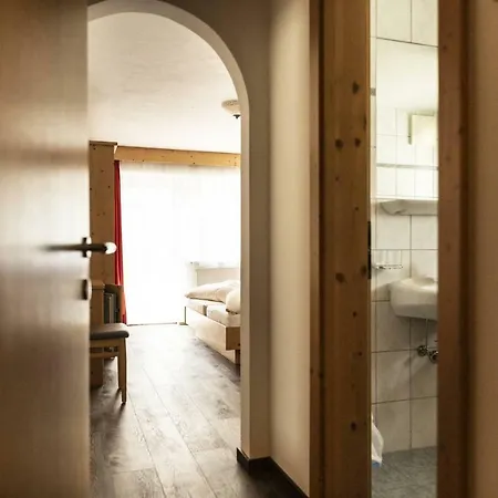 Baeckelar's Ζόλντεν